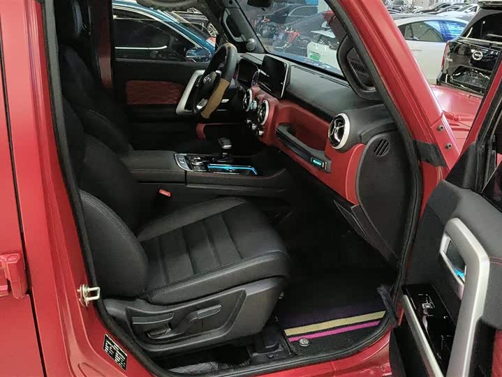 BAIC Beijing BJ40 2024 2024款 2.0D 刀锋英雄荣耀版