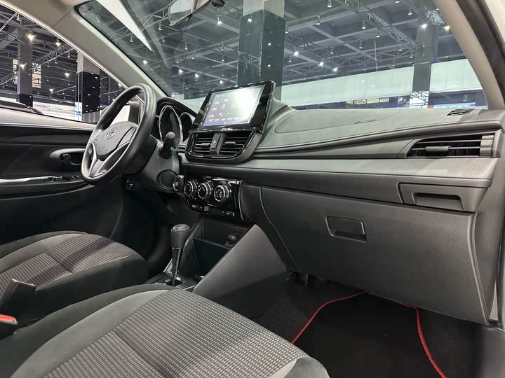 Toyota Vios 2022 2022款 1.5L 20周年纪念版