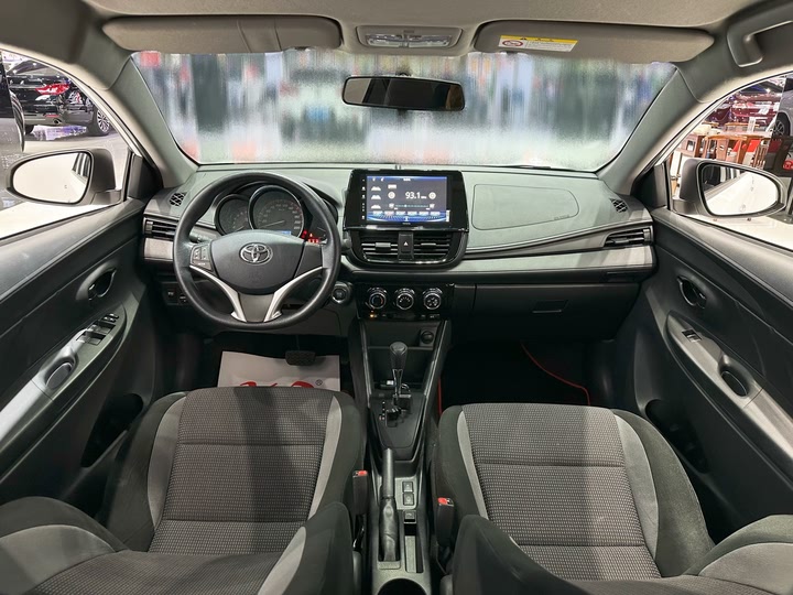 Toyota Vios 2022 2022款 1.5L 20周年纪念版