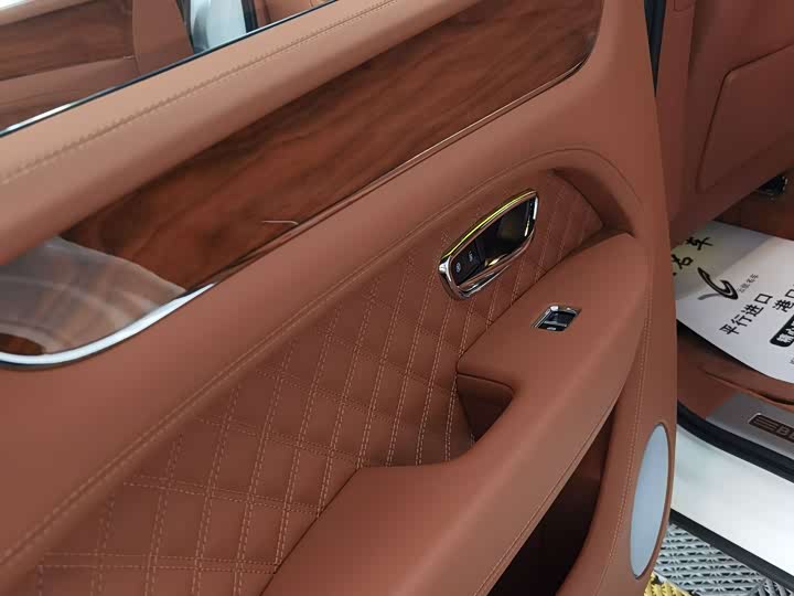 Bentley Bentayga 2022 2022款 4.0T V8