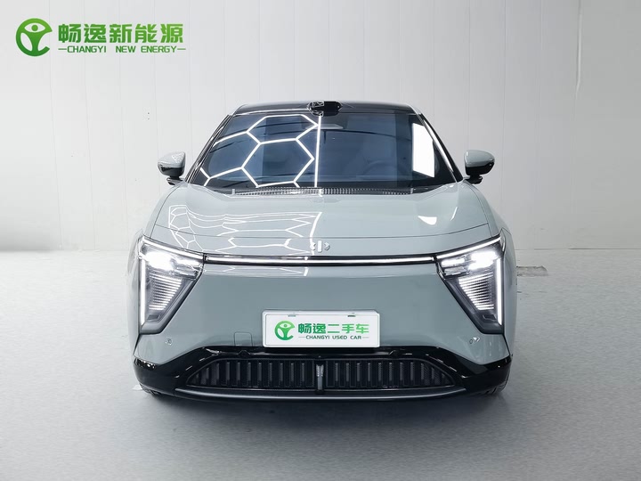HiPhi Y 2023 2023款 560km 精英版