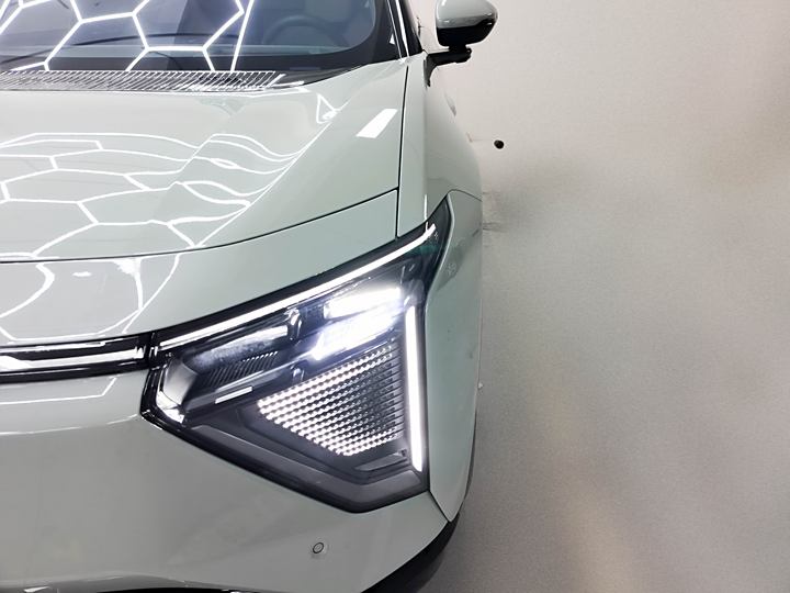 HiPhi Y 2023 2023款 560km 精英版