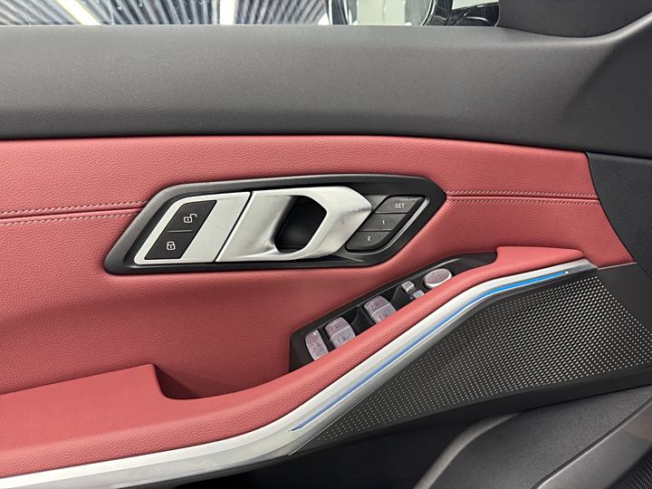 BMW i3 2025 2025款 eDrive 35 L