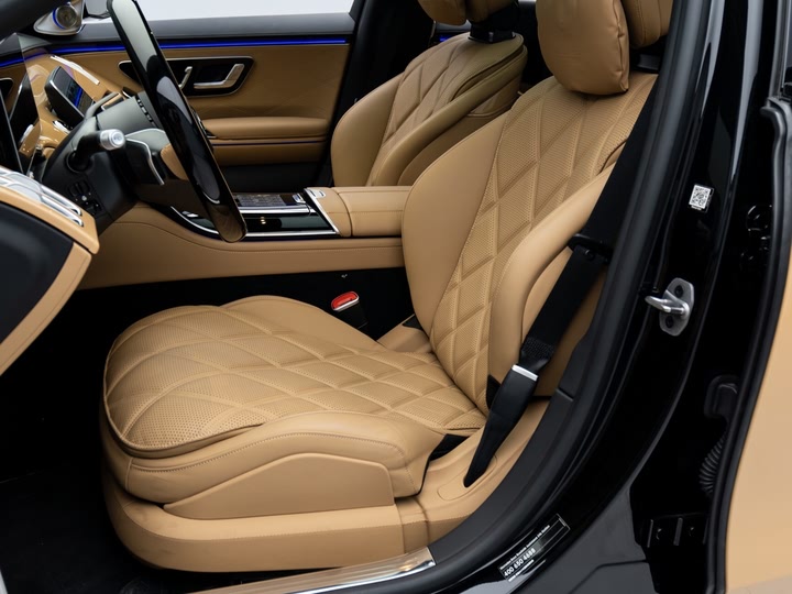 Mercedes-Benz Maybach S-Class 2022 2022款 S 680 4MATIC Virgil Abloh 限量版