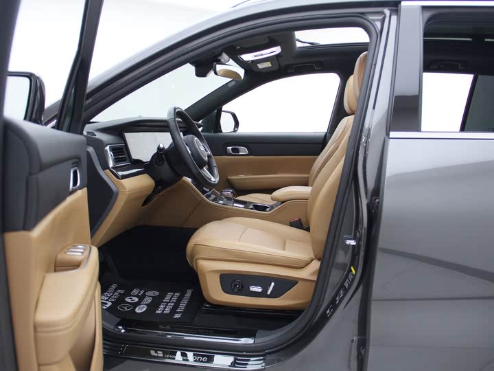 LiXiang One 2021 2021款 增程6座版