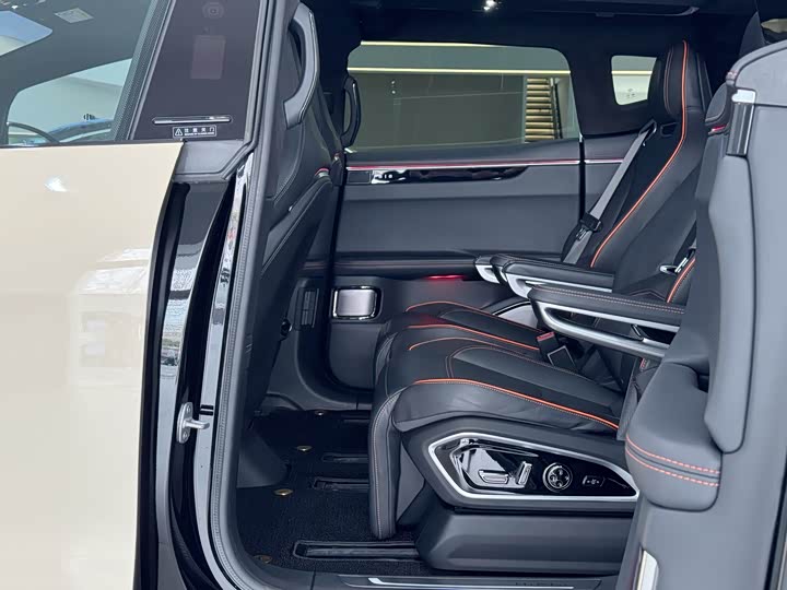 HiPhi X 2021 2021款 旗舰版6座