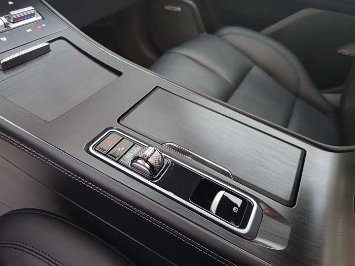 Lincoln Corsair 2024 2024款 2.0T 四驱尊耀版