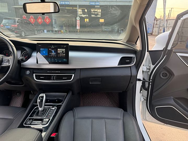 BYD Song Max 2021 2021款 升级版 1.5T 自动豪华型 6座