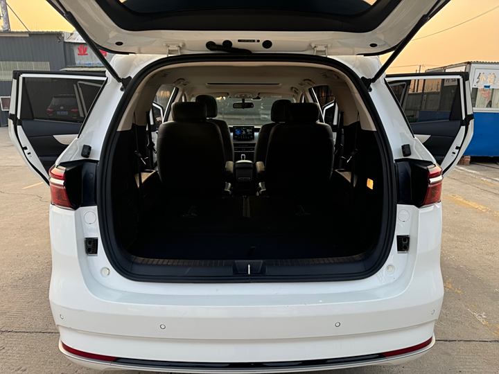 BYD Song Max 2021 2021款 升级版 1.5T 自动豪华型 6座