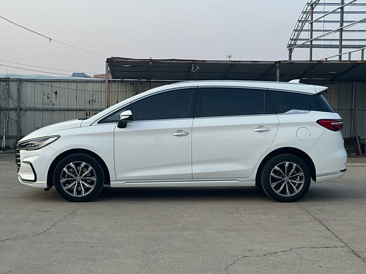 BYD Song Max 2021 2021款 升级版 1.5T 自动豪华型 6座