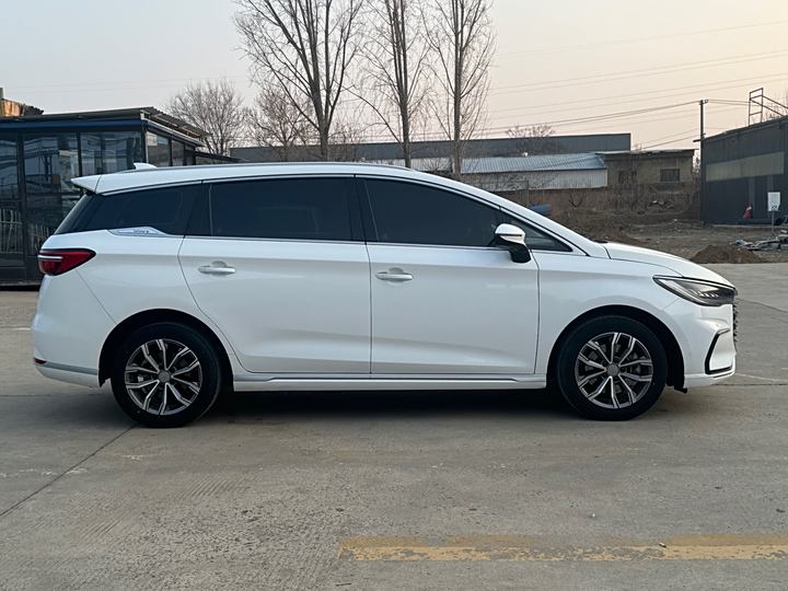 BYD Song Max 2021 2021款 升级版 1.5T 自动豪华型 6座