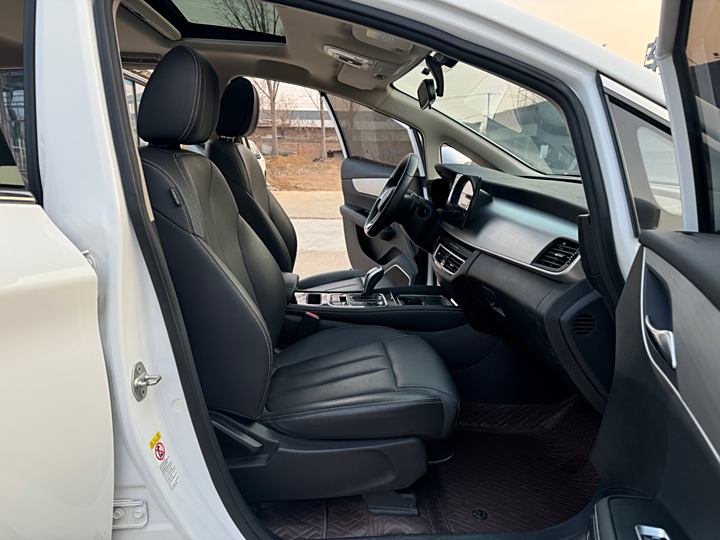 BYD Song Max 2021 2021款 升级版 1.5T 自动豪华型 6座