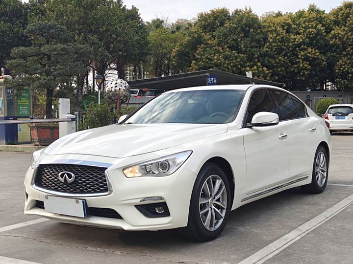 Infiniti Q50L 2022 2022款 2.0T 舒适版
