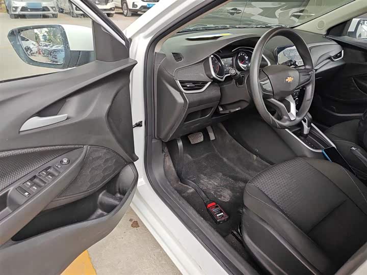 Chevrolet Onix (Cavalier) 2022 2022款 325T 自动欣悦版