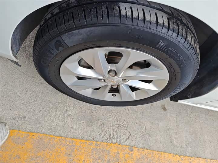 Chevrolet Onix (Cavalier) 2022 2022款 325T 自动欣悦版