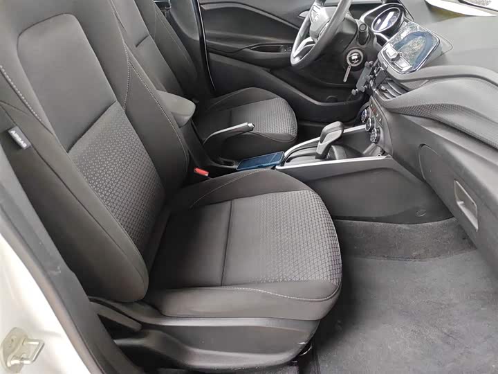 Chevrolet Onix (Cavalier) 2022 2022款 325T 自动欣悦版