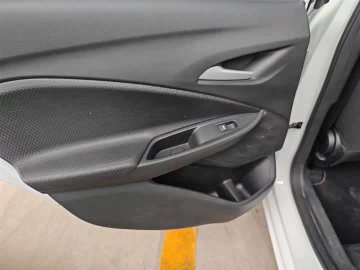 Chevrolet Onix (Cavalier) 2022 2022款 325T 自动欣悦版