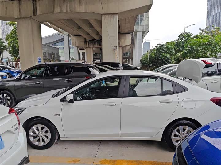 Chevrolet Onix (Cavalier) 2022 2022款 325T 自动欣悦版