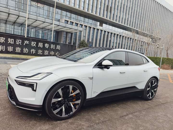 Polestar 4 2024 2024款 双电机长续航PLUS 双星互联版