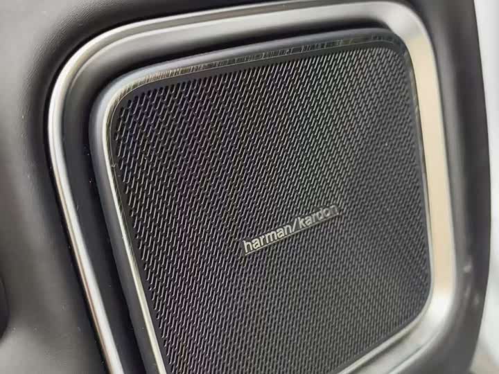 Polestar 4 2024 2024款 双电机长续航PLUS 双星互联版