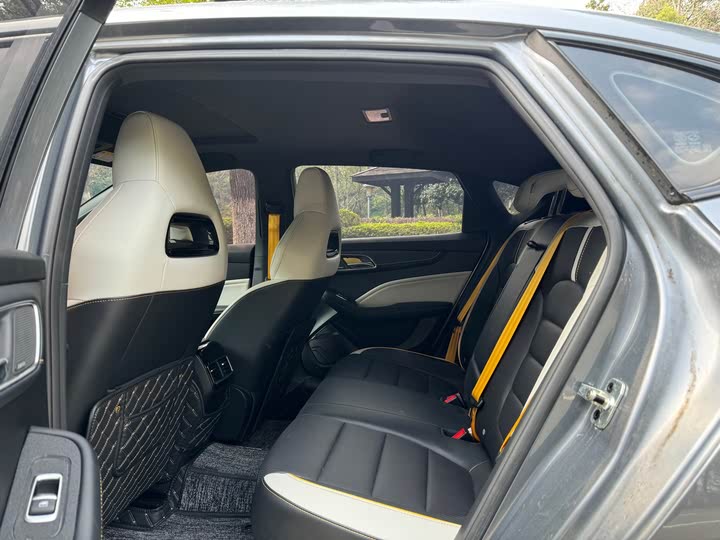 MG Motor 6 2021 2021款 Pro 1.5T 自动领潮豪华版