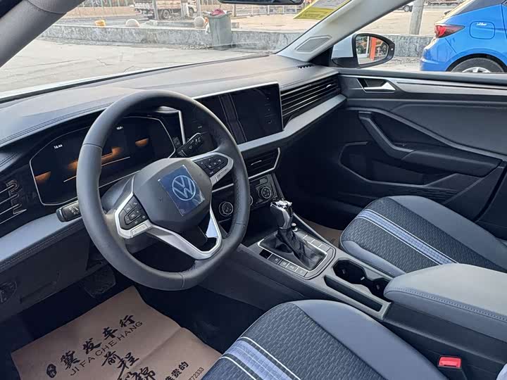 Volkswagen Sagitar L 2024 2024款 200TSI DSG飞越版