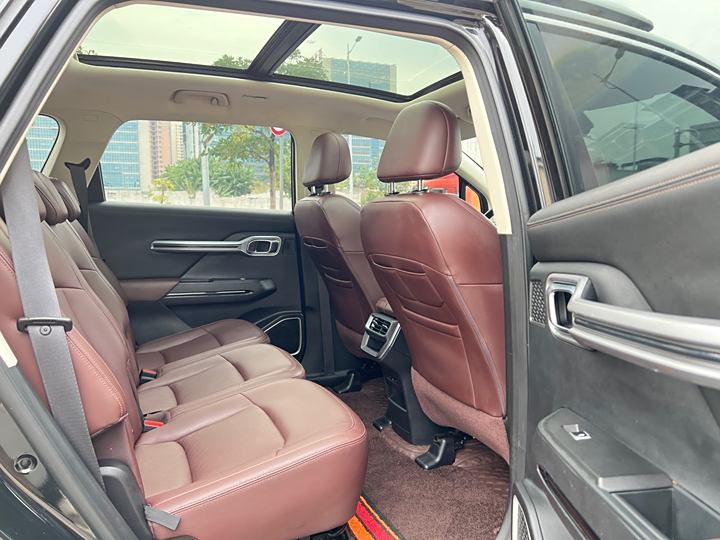 Geely Okavango 2022 2022款 1.8TD 自动尊贵型 7座