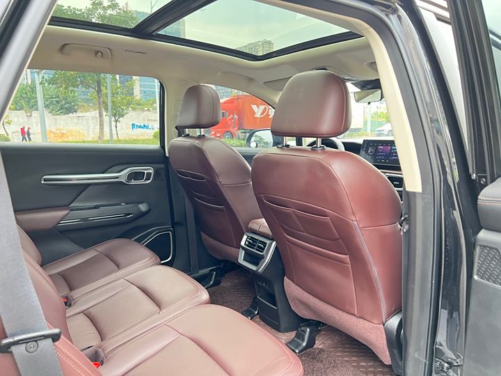 Geely Okavango 2022 2022款 1.8TD 自动尊贵型 7座