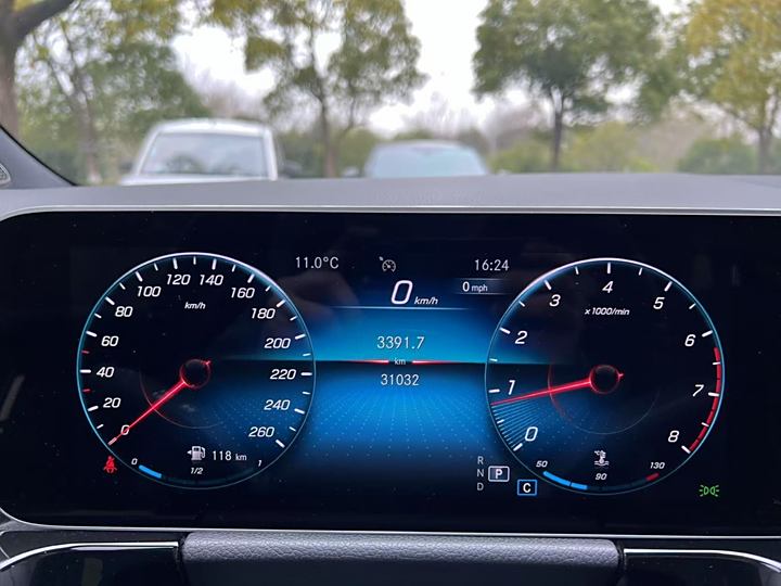 Mercedes-Benz B-Class 2021 2021款 B 200 时尚型