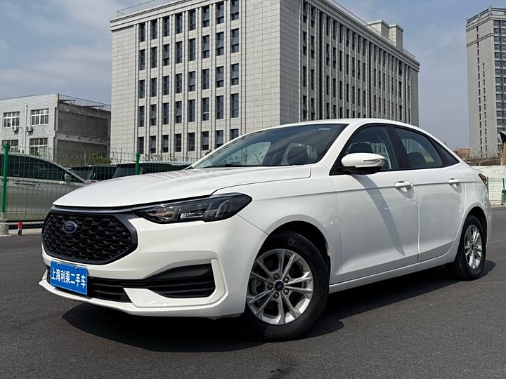 Ford Escort 2021 2021款 1.5L 自动黄金版