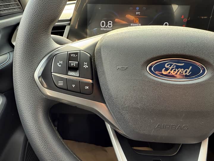 Ford Escort 2021 2021款 1.5L 自动黄金版