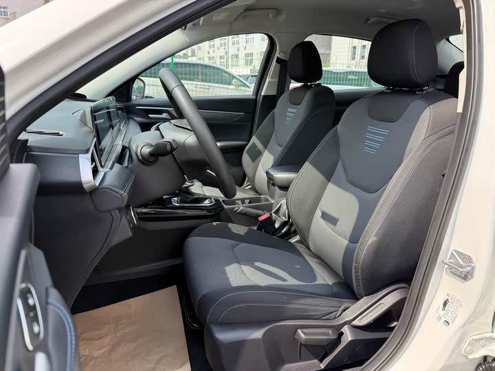 Ford Escort 2021 2021款 1.5L 自动黄金版