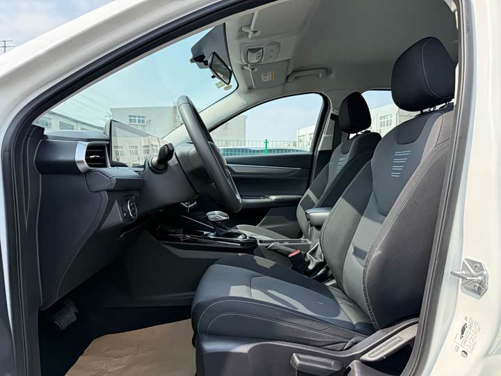 Ford Escort 2021 2021款 1.5L 自动黄金版