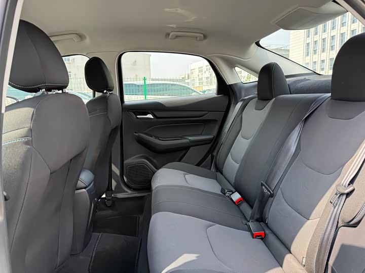 Ford Escort 2021 2021款 1.5L 自动黄金版