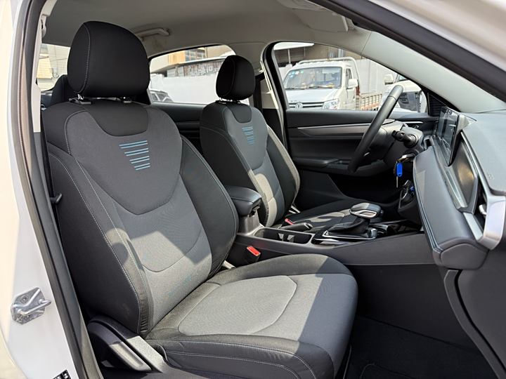 Ford Escort 2021 2021款 1.5L 自动黄金版