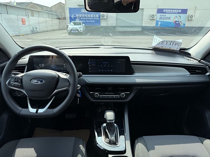 Ford Escort 2021 2021款 1.5L 自动黄金版