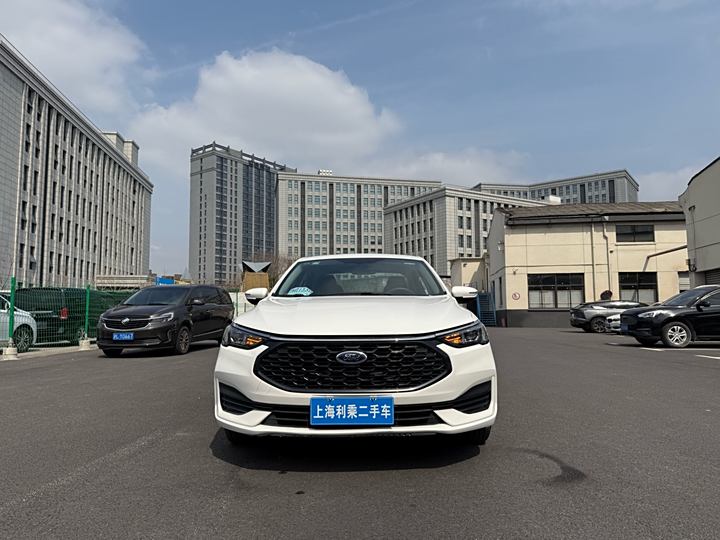Ford Escort 2021 2021款 1.5L 自动黄金版