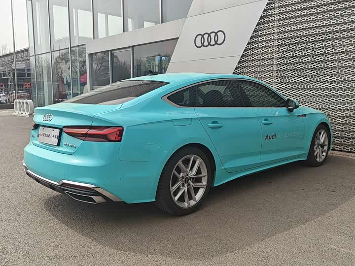 Audi A5 2024 2024款 Sportback 40 TFSI 时尚动感型