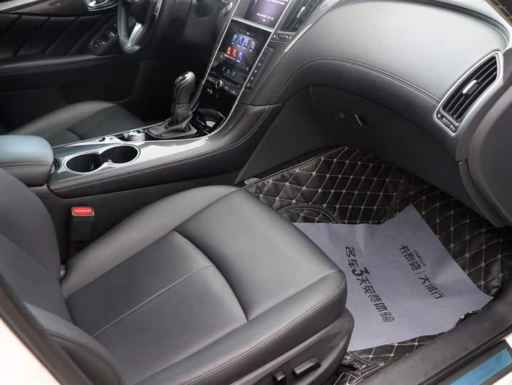 Infiniti Q50L 2022 2022款 2.0T 舒适版