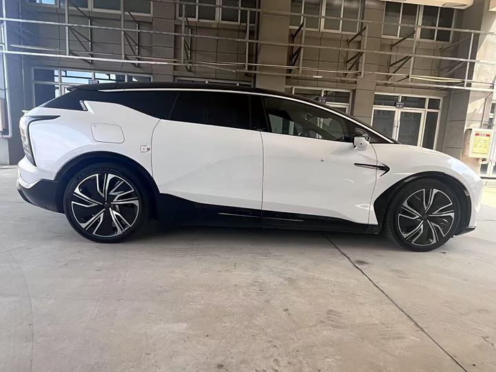 HiPhi X 2022 2022款 智远版6座 长续航版