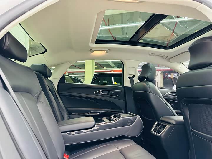 Ford Taurus 2019 2019款 EcoBoost 245 尊享版