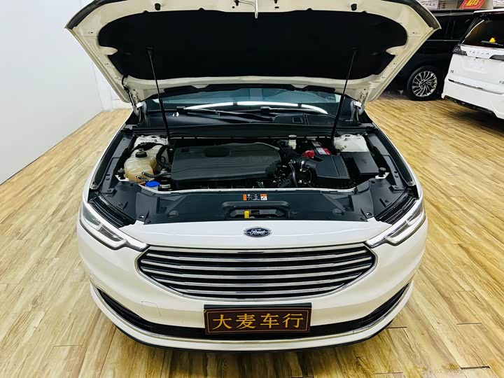 Ford Taurus 2019 2019款 EcoBoost 245 尊享版