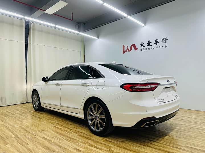 Ford Taurus 2019 2019款 EcoBoost 245 尊享版