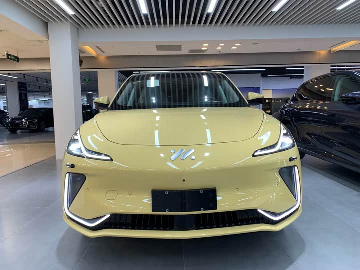 IM motors LS7 2023 2023款 100kWh Lux四驱版