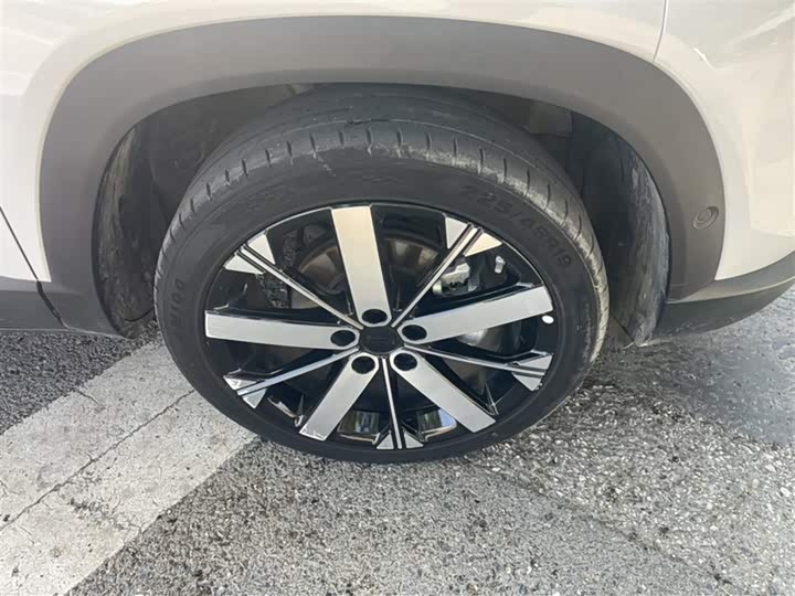 Geely Icon 2023 2023款 1.5TD 巧克力醇臻版