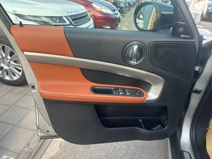 Mini Countryman 2023 2023款 改款 2.0T COOPER S ALL4 鉴赏家