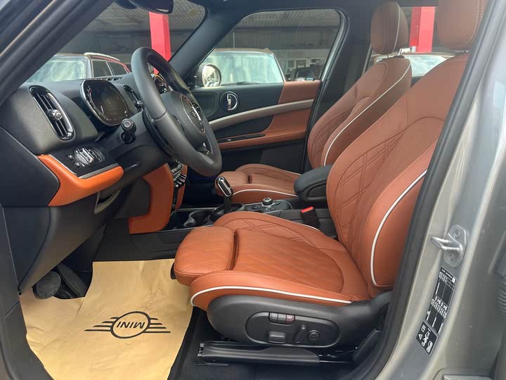 Mini Countryman 2023 2023款 改款 2.0T COOPER S ALL4 鉴赏家