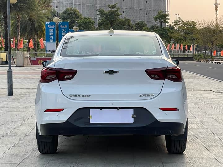 Chevrolet Onix (Cavalier) 2021 2021款 325T 自动欣悦版