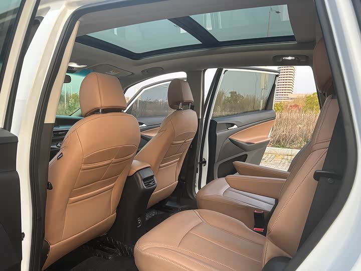 Buick GL6 2021 2021款 323T 轻混动互联豪华型