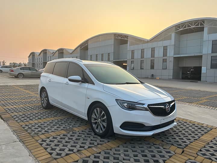 Buick GL6 2021 2021款 323T 轻混动互联豪华型